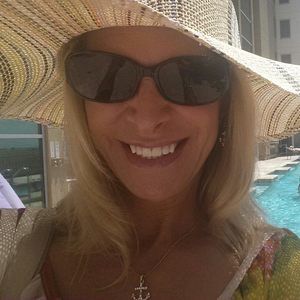 Meet your Posher, Karen